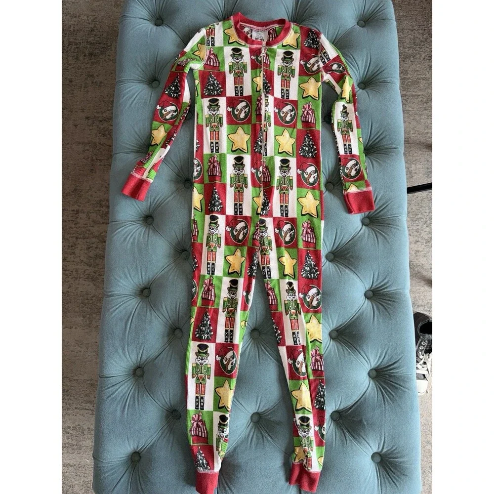Buc-ees One Piece Youth XSmall Christmas Holiday Thermal Pajama Lounge Wear